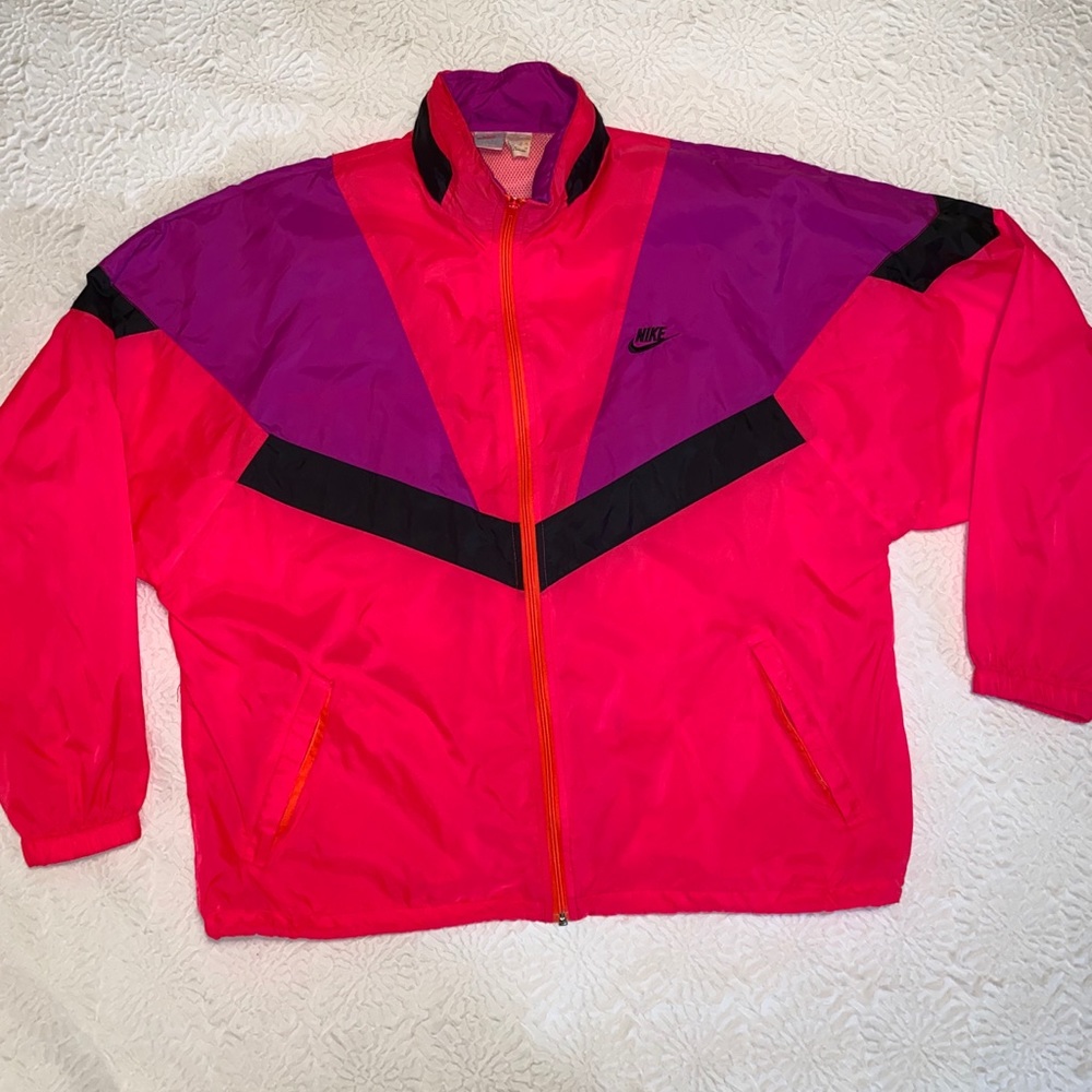 Vintage Nike Windbreaker with hood